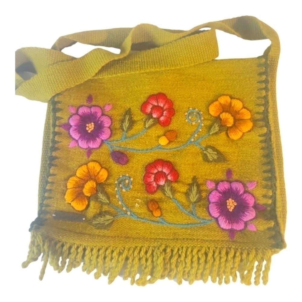 Alma Soul made in Peru Lambswool Limegreen Crossbody Satchel Bag